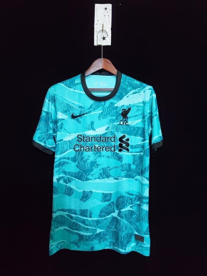 Kitstatic's tweet photo. LIVERPOOL TOP🔴
ALL SIZES AVAILABLE 

ONLY £30

SHIPPING WORLDWIDE

#MCILIV #LFC #YNWA https://t.co/9k24s4PFwl