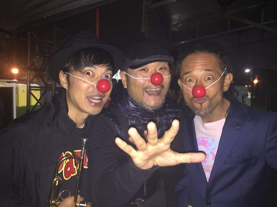 MAURYAMBROSI's tweet photo. Desde Japón la @tokyoskaj y desde Barcelona @lapegatina juntos en el #fusionska Monterrey 🇲🇽 como hoy pero en 2015 https://t.co/w9gjriYmGu