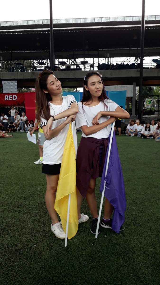 Ranee2509's tweet photo. น่ารักกกกกก😊 #ALIZband
#HappyLeenamDay 
#Leenam https://t.co/I8BuuZP528