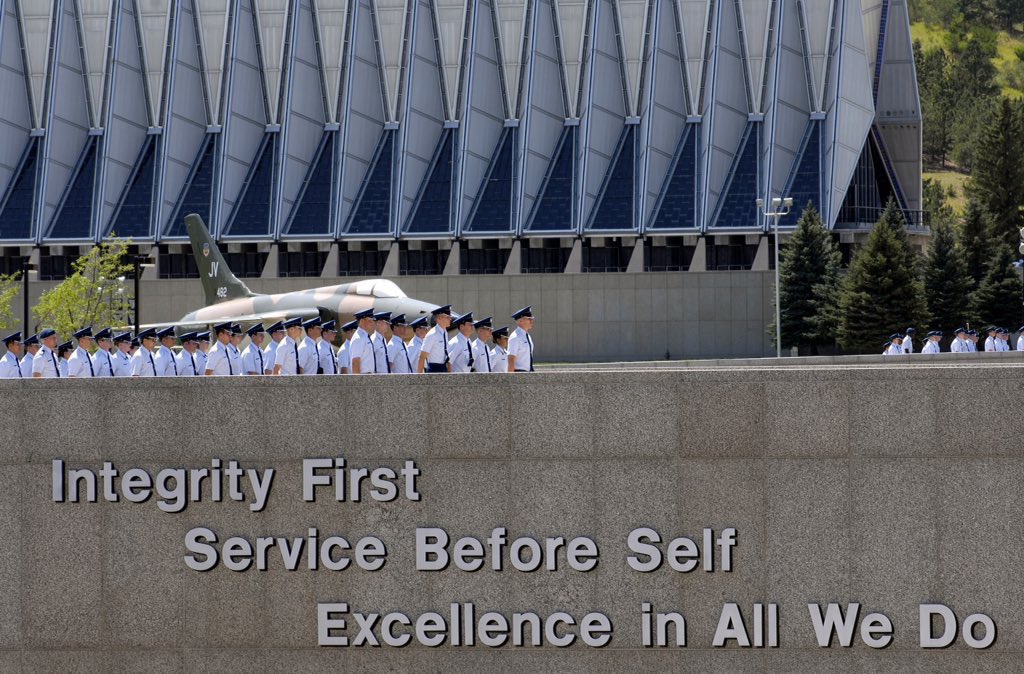 lighthelix's tweet photo. @TheRickyDavila I felt an amazing energetic release that has weighed upon Us all.  So happy that I can finally share this image &amp; the core values it displays with leaders who have &amp; will adhere to them. 🙏🏻🇺🇸 “Integrity First~Service Before Self~Excellence in All We Do”@SenKamalaHarris @JoeBiden https://t.co/5YpvhpsEKh