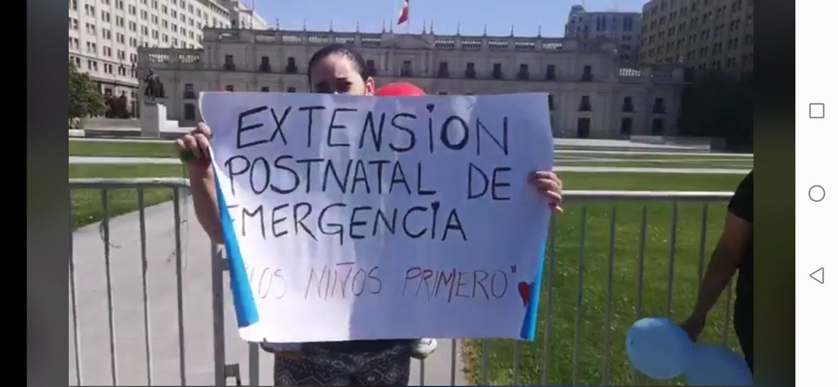 _camiaguirre_'s tweet photo. #MesaCentral en este momento mamás pedimos post natal de emergencia mientras dure el estado de catástrofe, nuestros hijos están en peligro y @sebastianpinera no los quiere proteger. #90díasNoSonSuficientes #extensiónpostnataldeemergencia https://t.co/WtOyzzTSho