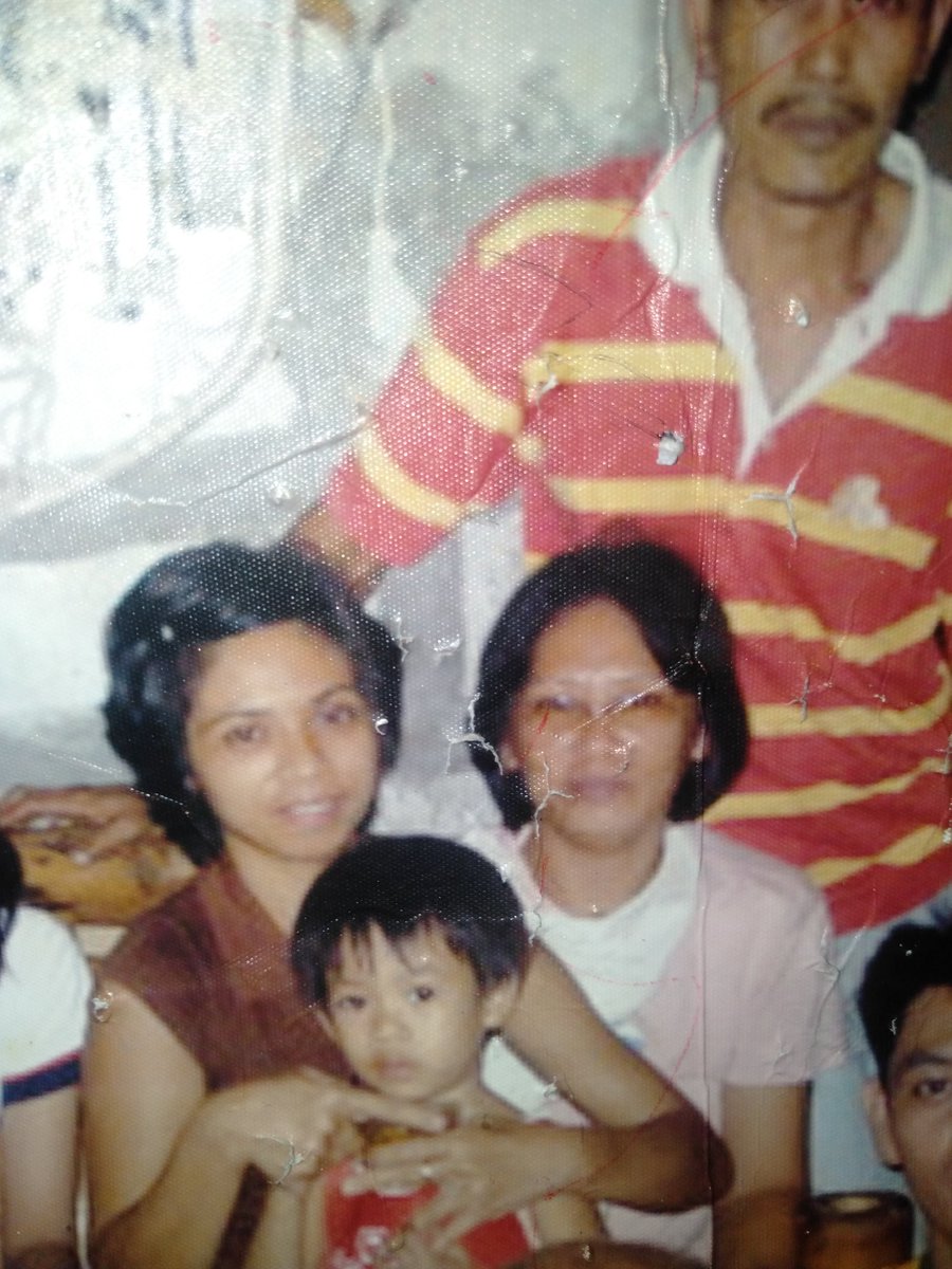 Andreiocampo9's tweet photo. I miss you lola🙁 https://t.co/82GYcNzeD4
