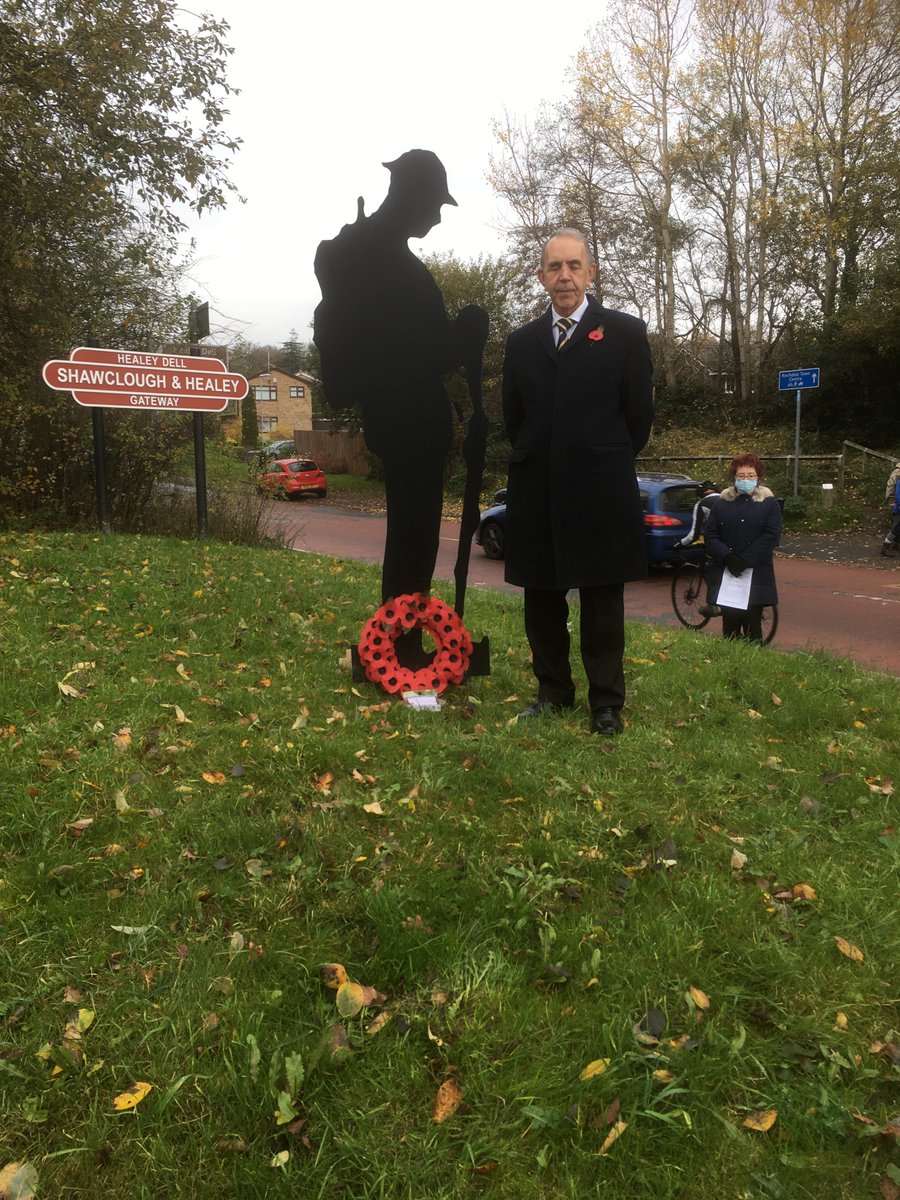 TriciaAyrton's tweet photo. Healey Councillors: Shaun O'Neill, @kieranheakin  and Shah Wazir laying the Remembrance wreath in front of the Forgotten Soldier in Shawclough this morning.
We will remember them https://t.co/AnXQeHdOEz