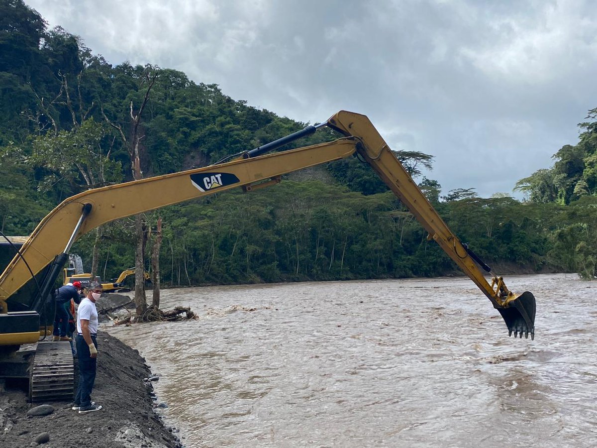 gstmaloeleta's tweet photo. Trabajando con los líderes de las empresas en Tierras altas para implementar planes de apoyo a las comunidades y colaboradores. Los problemas más difíciles se atienden con la mejor gente. https://t.co/zHx5moX84R