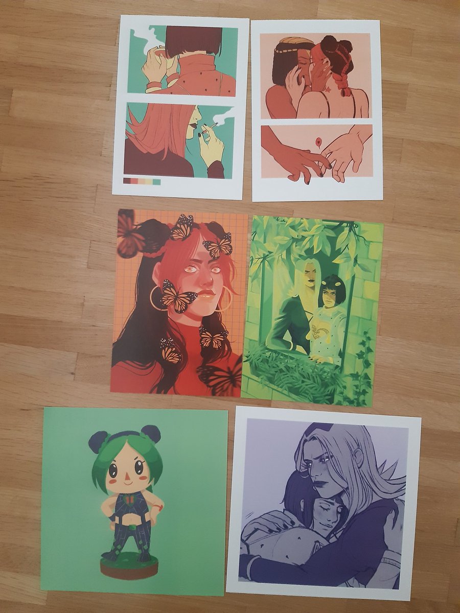 We also printed a shitton of postcards! ??? The ones on the second pic are by my roommate @chrysanthyee , the others are by me!
I added tiny doodles to their backs as well! ? They'll be in our shop as well, we really hope you like them! ???