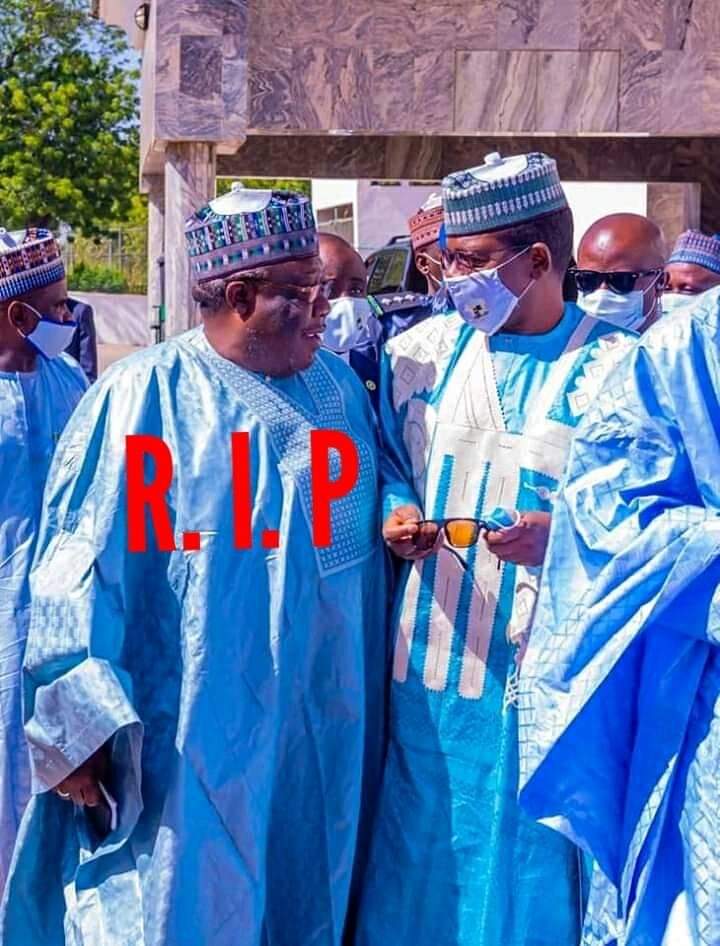 INNALILLAHI WA INNA ILLAIHIR RAJ'UN 
This is his last movement in the world with His Excellency The Executive Governor of Zamfara state Dr Bello Mohammed Matawallen Maradun(Barden kasar hausa) M O N May your gentle soul rest in peace May Allah forgive all your sins Ameen RIP🤲🤲