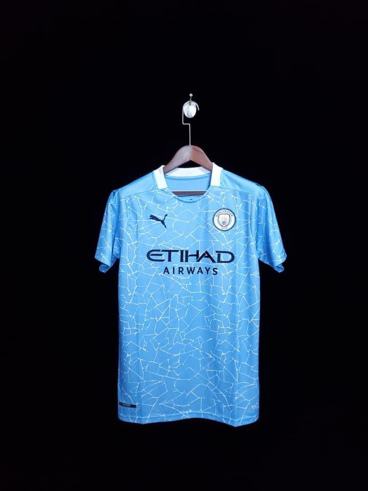 Kitstatic's tweet photo. To win a top of choice out of Man City v Liverpool all you gotta do isss...

Drop us a follow and retweet this post!

The winner will be notified straight after the match today!!

#MCILIV #LFC #YNWA #ManCity #MCFC https://t.co/fJGOg5HU2W