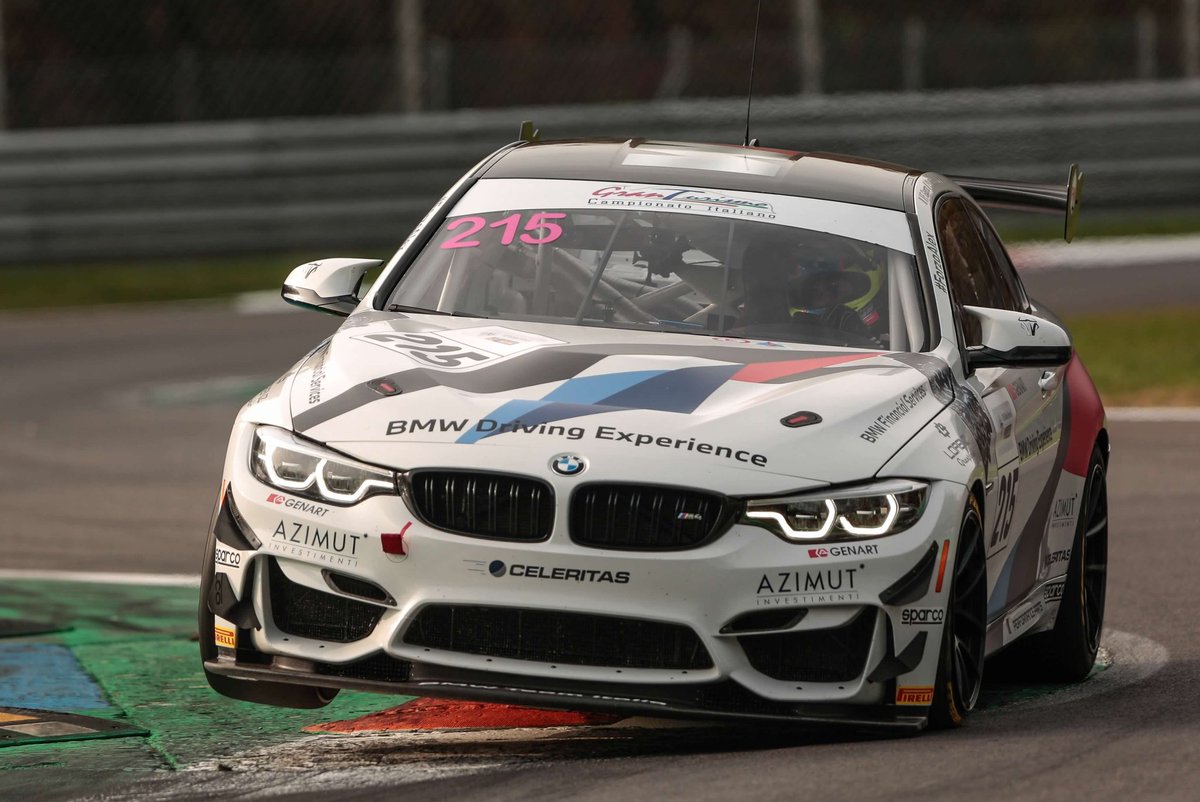 Secondo posto GT4 dopo la seconda ora con Nicola Neri al volante.
Bella gara, forza ragazzi!!

#bmwteamitalia #bmwdrivingexperience #bmwjuniors #bmwmotorsport