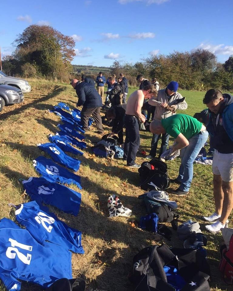 StMarysRFC's tweet photo. #Throwback to a couple of years ago when our J5s had to make do with their changing facilities at an away fixture!
We were social distancing outside before we had to!
#StMarysRFC #Rugby #ReturnToRugby #StaySafe #AwayFixture #2Metres #WearAMask https://t.co/Z6tfnn2jn8