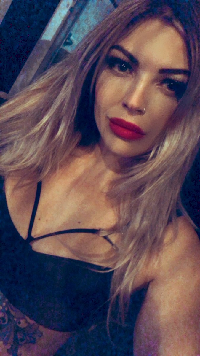 Sunday chilling 💋