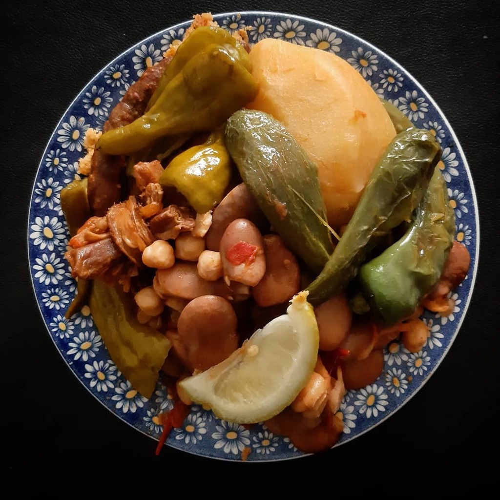 HabibMhenni's tweet photo. Sur mon instagram : J'ai adoré le merguez
#TeamMerguez #CouscousConnection https://t.co/tqBujizENY