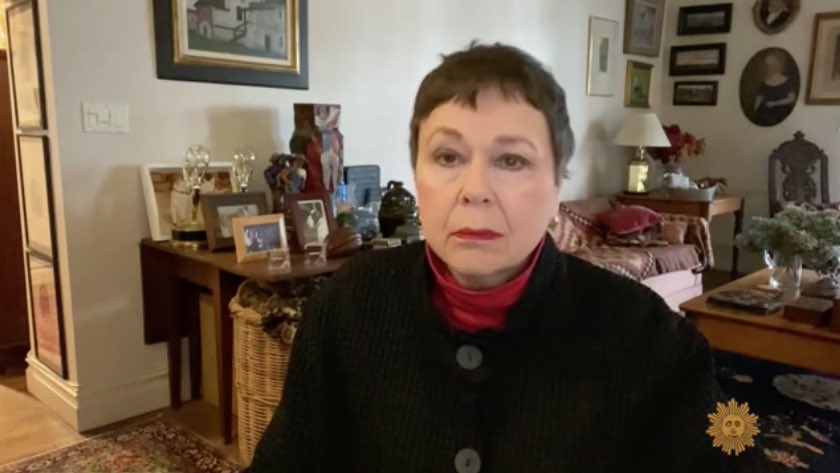 ratemyskyperoom's tweet photo. Lovely room. Art &amp; objects. Textiles. Natural light. 10/10 @CBSSunday #marthateichner https://t.co/kF30TBmosL