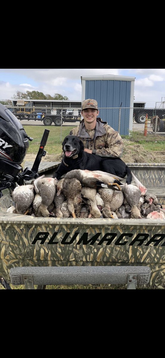 dhouseman10's tweet photo. Not a bad couple days of hunting to start off the season https://t.co/DgCslaikMO