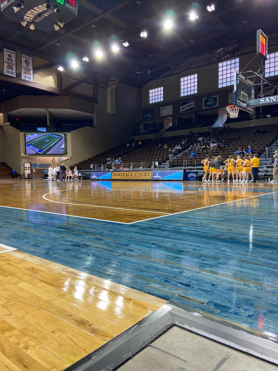 Final Score in today's first game of the #NAIAClassic 
@BlueHawksWBB 80 <a href="/MMULancersWBB/">Mount Marty Women’s Basketball</a> 65 #SanfordSports