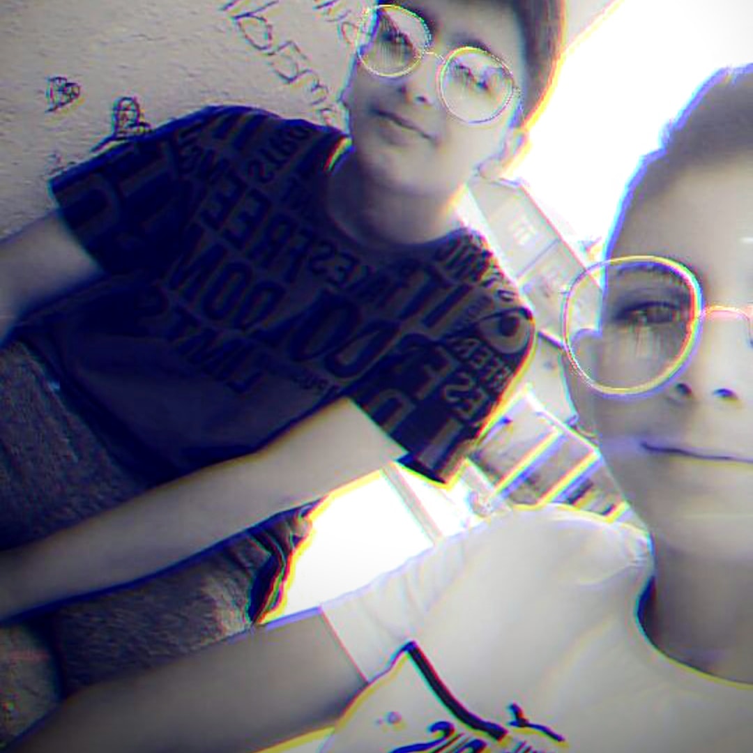 Kimine göre yalaniz kimine göre kralız.