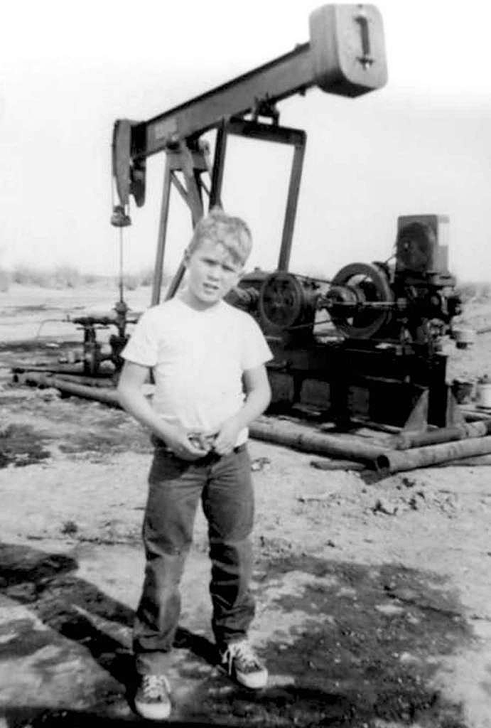 TracesofTexas's tweet photo. Future President George W. Bush in Midland, 1950s. https://t.co/J9qzXahk2H