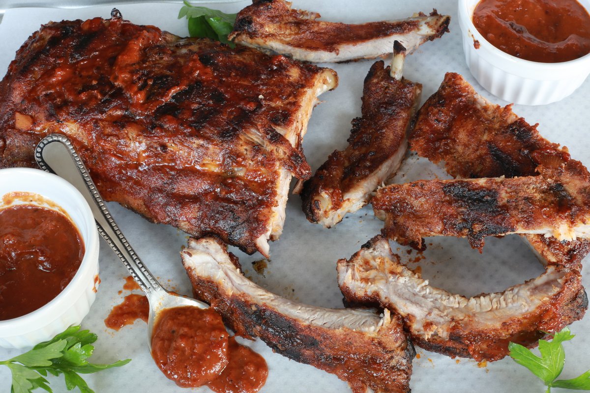 Baby Back Ribs with Homemade Barbecue Sauce