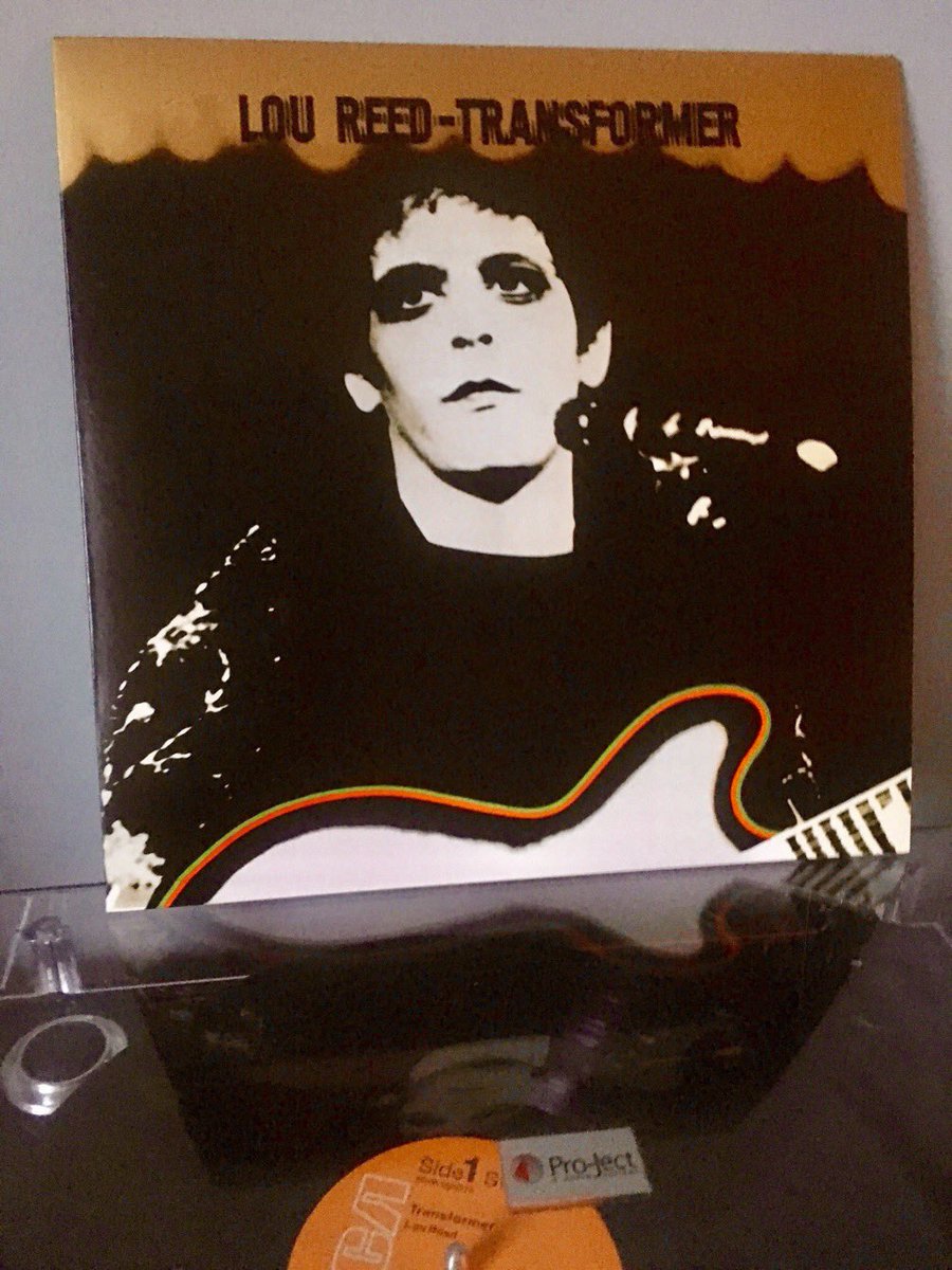 caroline_binnie's tweet photo. Satellite’s gone up to the skies, things like that drive me out of my mind...

Transformer turns 48 today, still got all the Reed, Ronson, Bowie wows. 

@ScotsPostPunk @japaneseforms @ropoem @youknowigotsoul https://t.co/J9DmcQwpMb