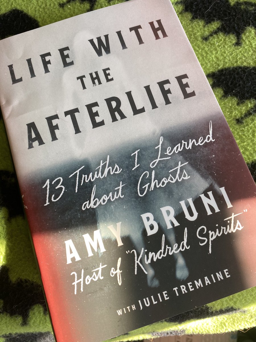 dinger2399's tweet image. the only book I’ve ordered came in the mail today!🙌!  @amybruni #kindredspirits #readingwithadhd