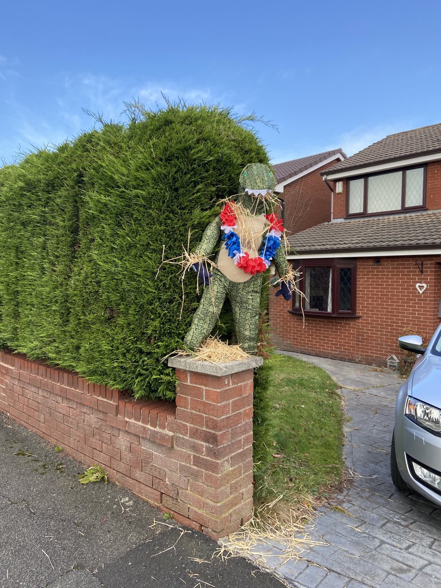 Lowercroft tweet media