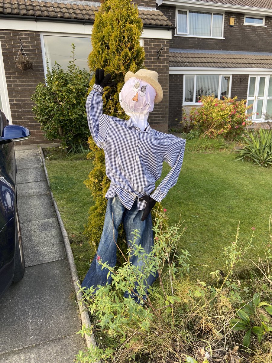 Lowercroft tweet media