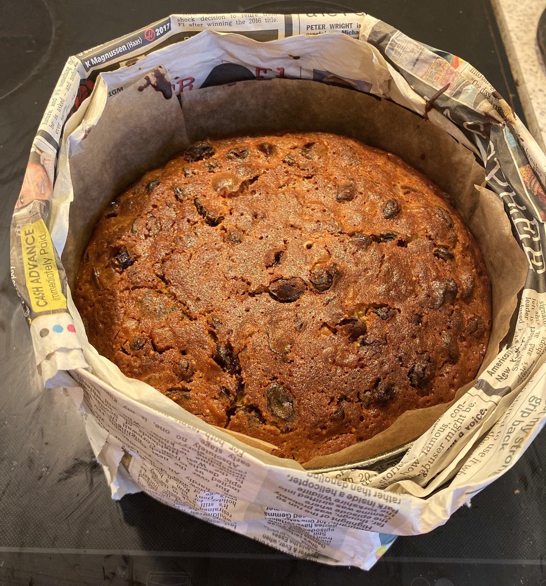 Emily_Locks_x's tweet photo. My Christmas Cake ready to be fed with brandy until decorated! Always use @jamesmartinchef recipe, every year! Even when I was at college; best around! 😍 This smells I N S A N E 
🎅🏻🎂 https://t.co/tqdPQHSPSd