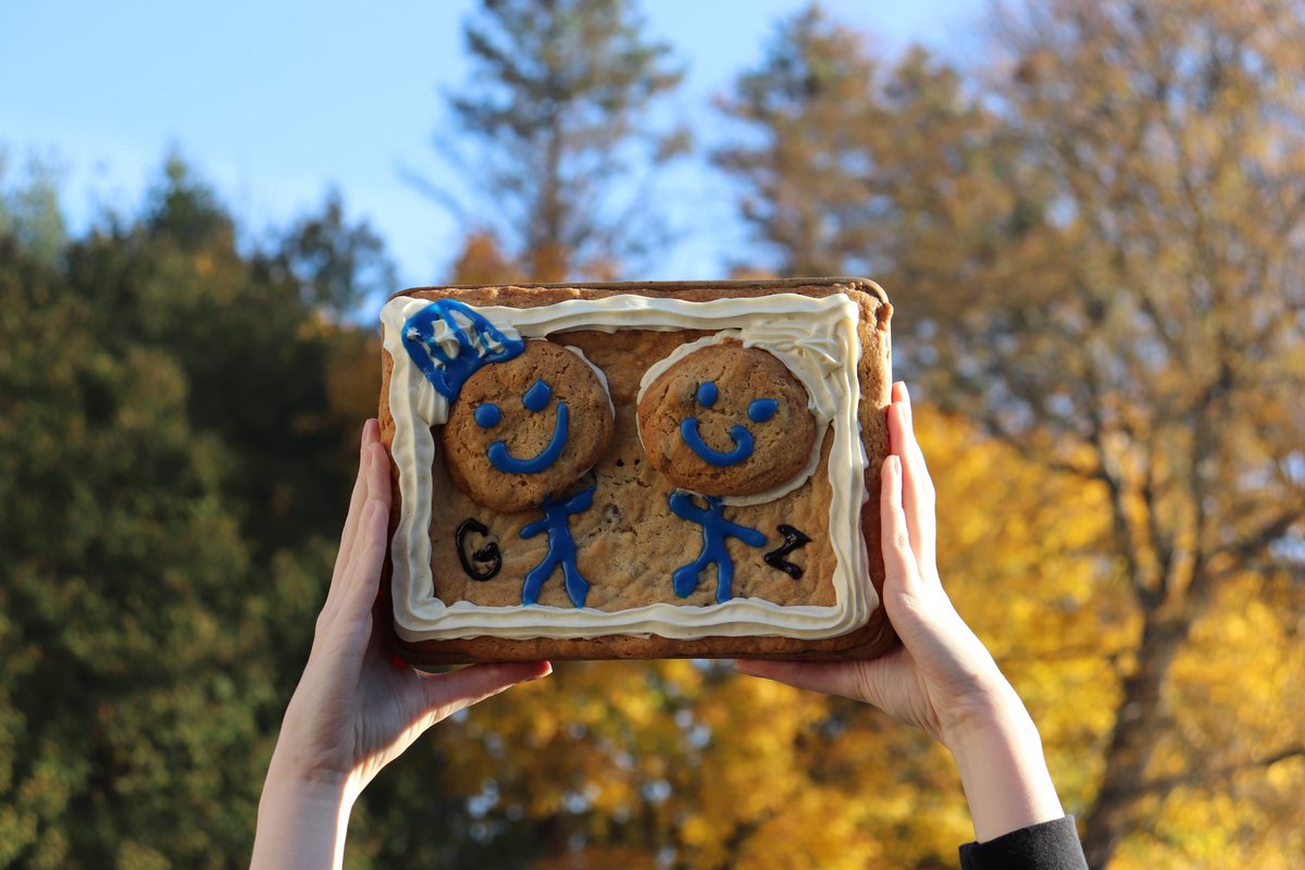 zachthesier's tweet image. Hey @GordonRamsay, I baked us a cake for our birthday last year but you didn't see it... so I decided to bake us another! Except this year I made a cookie cake with our portraits iced on. What do you think?
