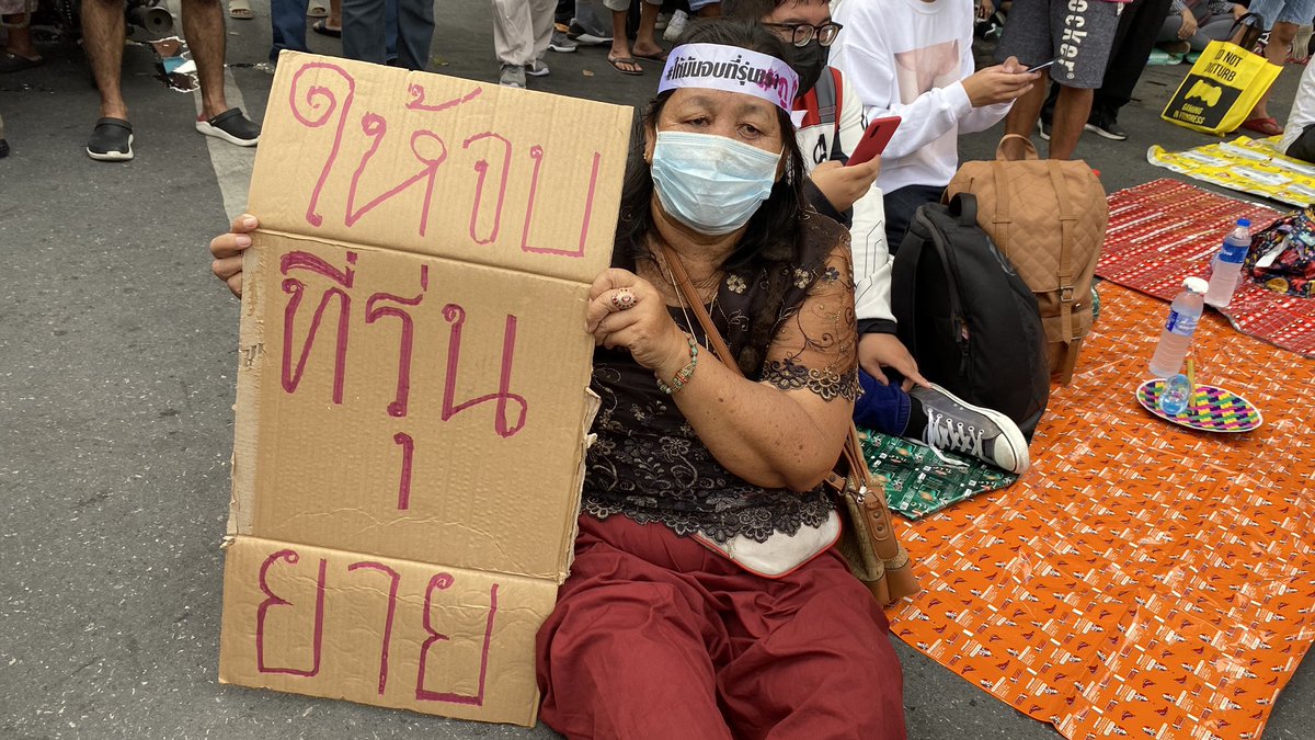 Some of the signs today. The grandma took the best one today tho.  #ม็อบ8พฤศจิกา