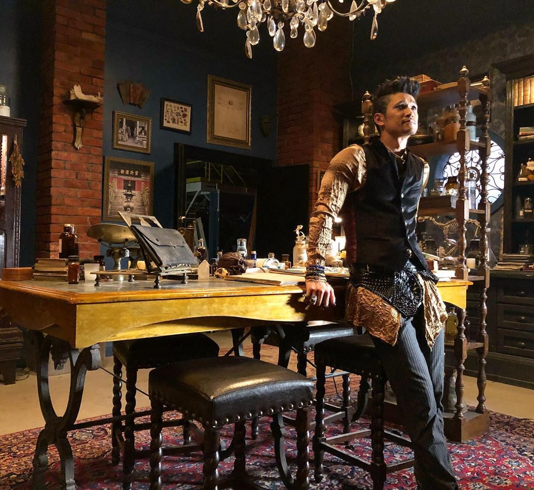 MalecSquadIT's tweet photo. Harry : "Hope everyone is taking a little moment for themselves today. Deep inhale, exhale, repeat."
VIA @HarryShumJr IG
😍😍 #magnusbane #shadowhunters https://t.co/CxC32Y4Hi5