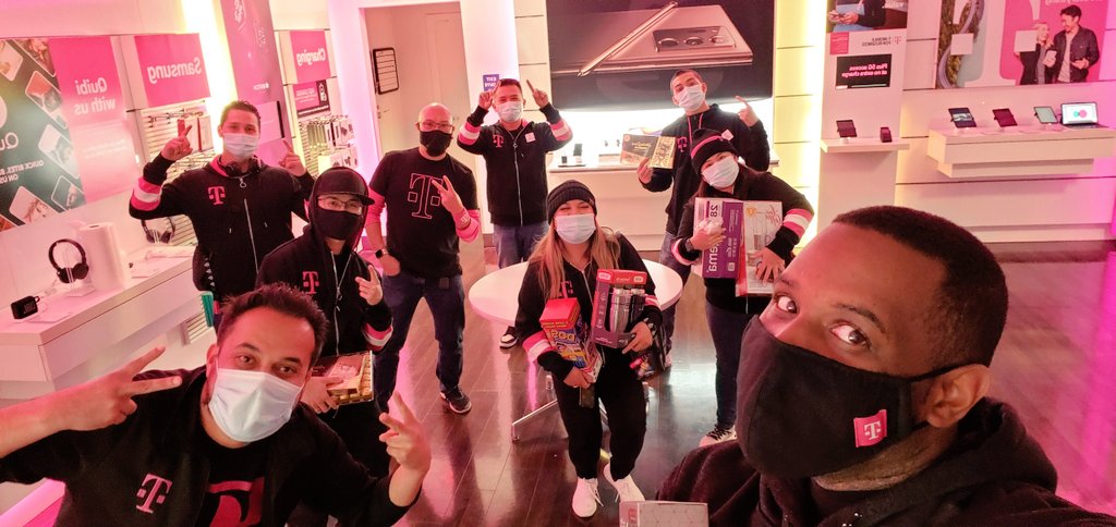 leba99's tweet photo. #ThisIsCalvine is ready to represent #AmericasLargest #5GNetwork #Value #Network #Service @TMobilegear
#iLoveTmobile5G
#Getmore5G @JamesLeeWC @Garyprice777 @LAS_SAC @ftydingco @pvotran @ItsYourBoiEF @BelindaTran10 @RashadWillia87 @WorkDJIke @TChainzDC @BenUcv https://t.co/C40p0LsGUO