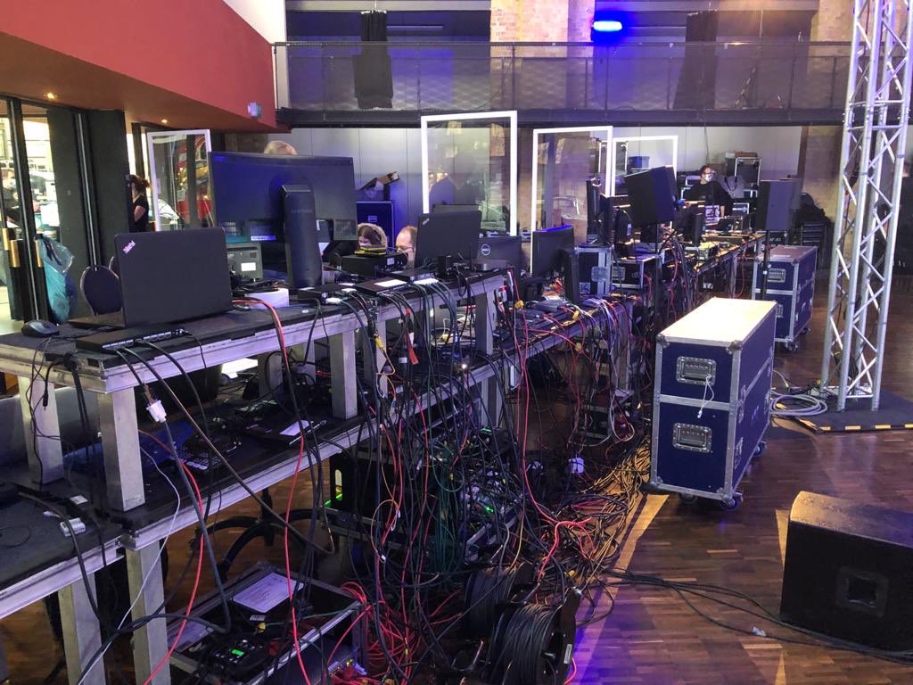 spectaris's tweet photo. Erste Bilder aus der Classic Remise in #Berlin-Moabit. Der Countdown für das #SPECTRIS-#Trendforum läuft und die Vorbereitungen gehen auf die Zielgrade. Morgen geht es los! #optik #augenoptik https://t.co/xWP1HrsS2m
