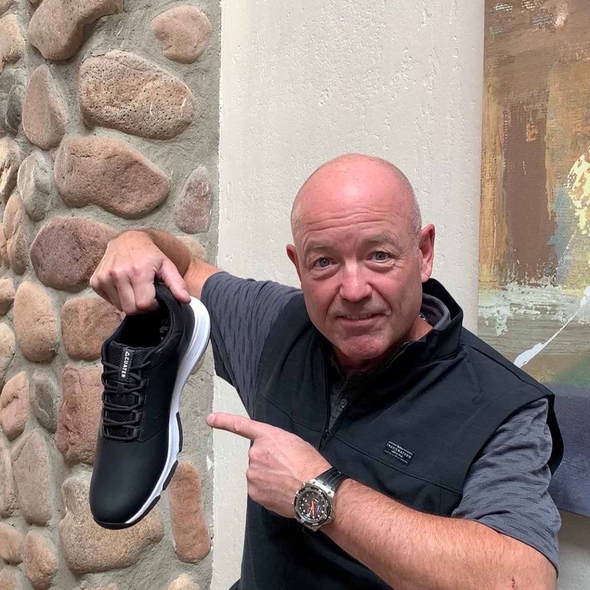arrowheadclubs's tweet photo. Have you seen the new @cuater golf shoes by @travismathew ?!
Now available in the golf shop in spike and spikeless models to fit your lifestyle!
#new #shoes #golfshoes #travismathew #arrowhead #getstyled https://t.co/SmmgyxlkQ2