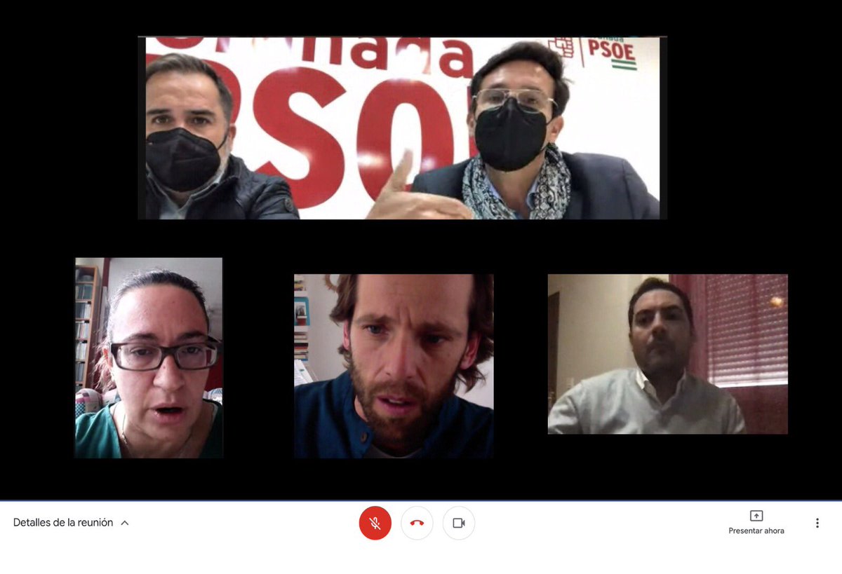 jacobocalvo's tweet photo. Nuevas medidas en #Granada para frenar el descontrol de la pandemia. Los colegios e institutos siguen abiertos. El CEIP Andrés Segovia lo hace sin calefacción y con las ventanas abiertas. @LuisSalvador sin mover ni un dedo. Desde @granadapsoe no pararemos. #sincalderanohaymanera https://t.co/fQSEChgGt0