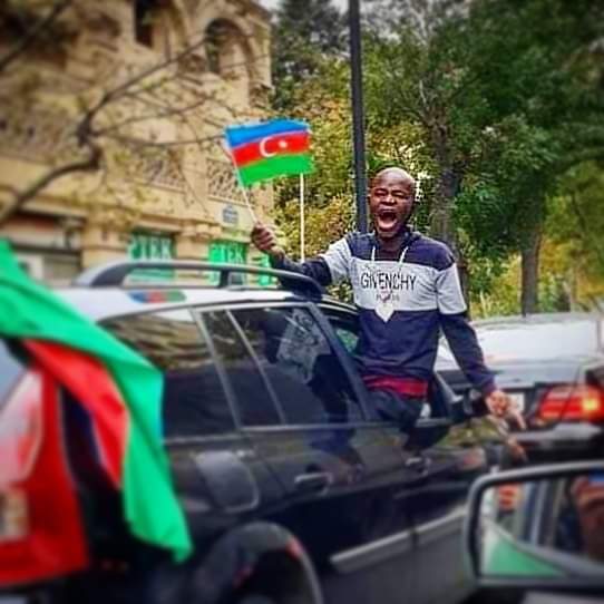 Bu gördüyüm ən gözəl gündür, bu gördüyüm ən gözəl fotodur.
Biz, milliyətindən, dinindən, irqindən, cinsindən asılı olmayaraq Azərbaycanlıyıq! 
#weareazerbaijan
#KarabakhisAzerbaijan
<a href="/KurchayliAliaga/">Aliaga Kurchayli</a> thanks for photo!