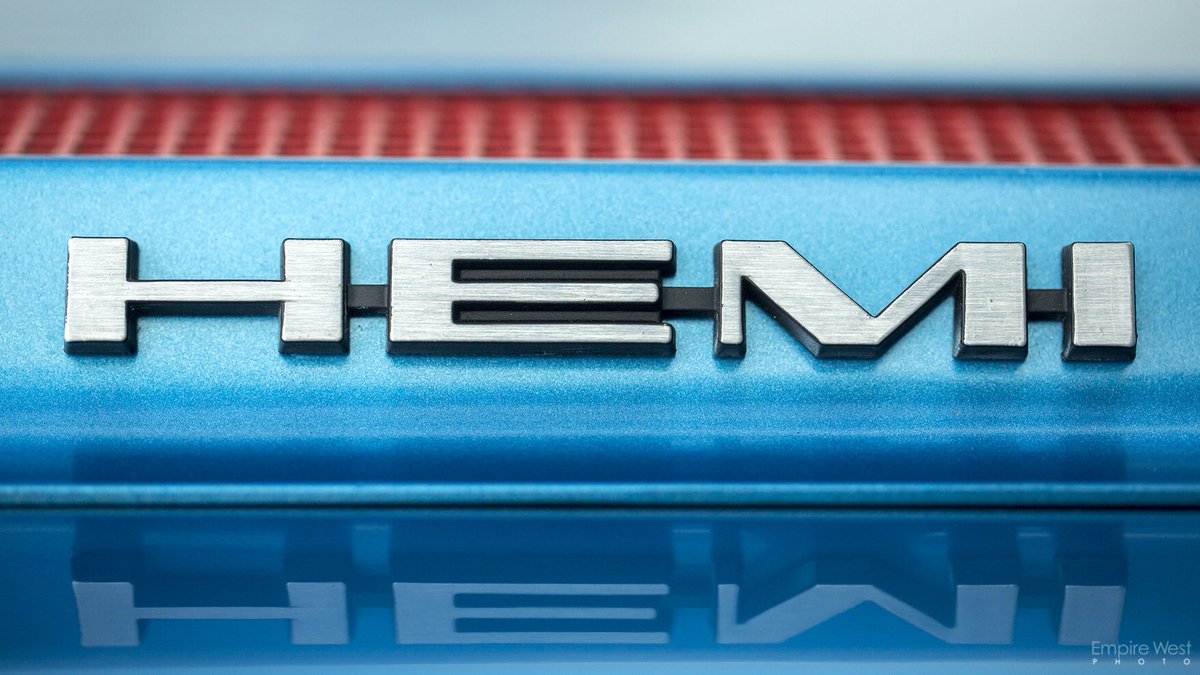 photodave_j's tweet photo. 1969 Plymouth Hemi Road Runner photographed for @Mecum #hemi #roadrunner #mecum #mopar #classiccar #musclecar #426hemi #horsepower #beepbeep #automotivephotographer #carpictures #upforauction #coyoteduster #Canon https://t.co/WWL6ZEN9Wz