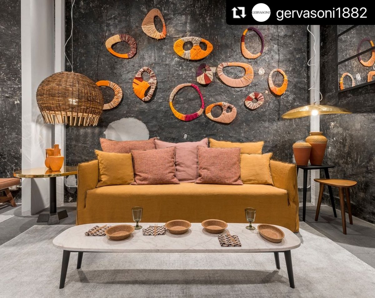 DOrefice_Studio's tweet photo. Autumn colors in Milan!⁠ 🍁
Le Giare in the @gervasoni1882 
Gervasoni Showroom  Via Durini, 7⁠
Photo @francescaiovene 
Stylist @beatricerossettistudio ⁠
Art Direction @paola.navone 
⁠
#gervasoni #paolanavone #interiordesign #interiordesign #design #homedecor #decoration https://t.co/5MEOpWjYnv