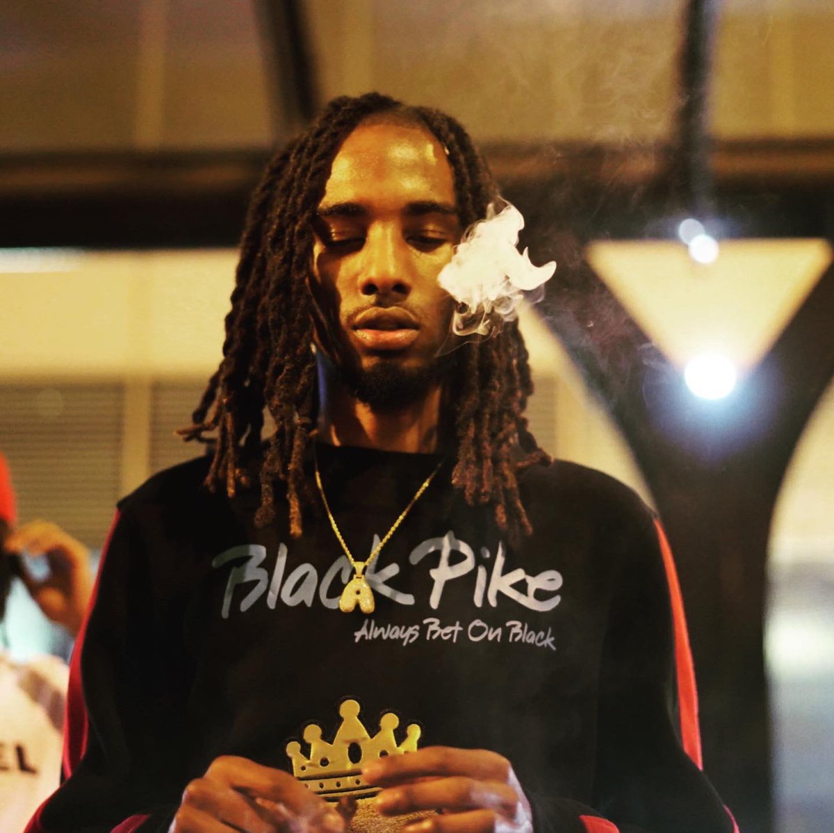 Syron_Finnese23's tweet photo. Blood 🩸 🖤 New Vlog Out Now https://t.co/6n7Xj1DftS