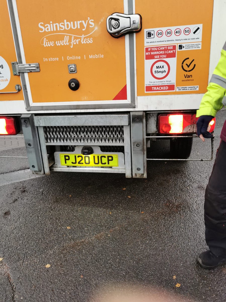 lucyogden11's tweet photo. #sainsburys #Sainsbury threatening verbal abuse we recieved off your driver was horrible. His final parting words "I hope you die of cancer"
We were only parking up at home. Bad representation of your company! https://t.co/1TPDYrtg5X