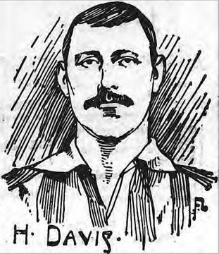 Dunsbyowl's tweet photo. Salute to Wednesday player Harry Davies -served in the KOYLI in WW1. A Wednesday &amp; WW1 hero.  #WAWAW #SWFC #PlayUpWednesday https://t.co/9hv6SVo2ia
