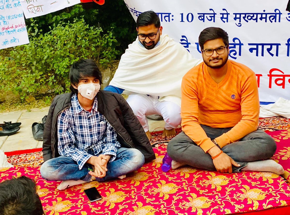 Rohit_sharma014's tweet photo. #सदबुद्धि उपवास 
...........................
आंदोलन का ७वाँ दिन।
#savegbpec @ABVPDelhi @ABVPVoice https://t.co/nGW8HpZ7fk