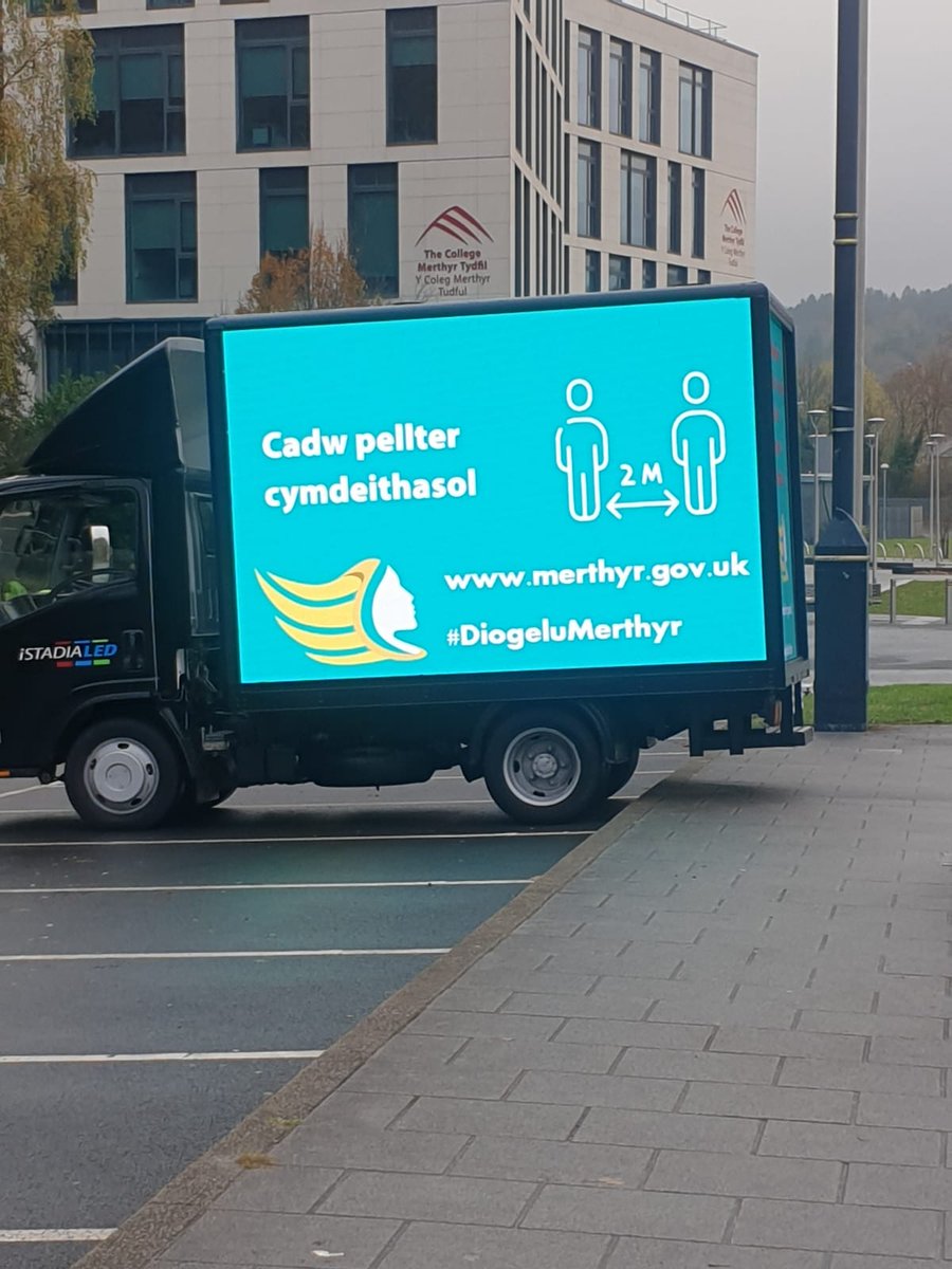 istadia's tweet image. A bit of a wet day up in @MerthyrCBC today but still crystal clear pictures on the led screens providing big impact #COVID19 messaging. #mobileled #mobilemessaging #ledscreens #technology #StaySafe