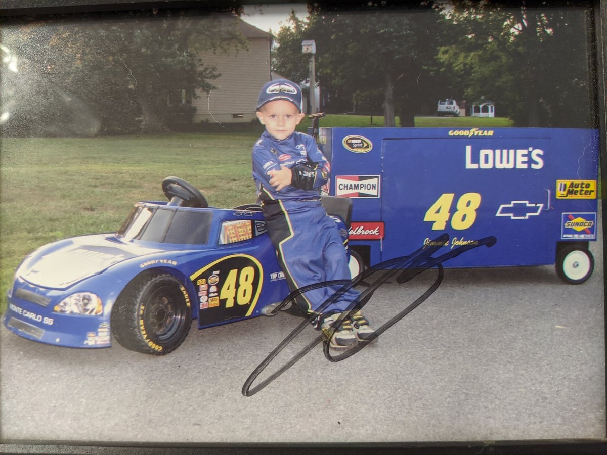 bandomom5's tweet photo. Every little boy needs a superhero to look up to and  model after. Thank you @JimmieJohnson for being that role model for all these years. May your future be full of more amazing family adventures. @RacingZac https://t.co/YkZxYDHztC