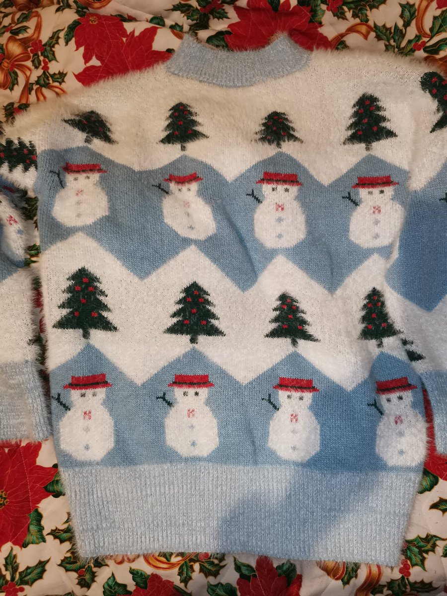 Lausolve's tweet image. Ya a la venta ₡35000 cualquiera