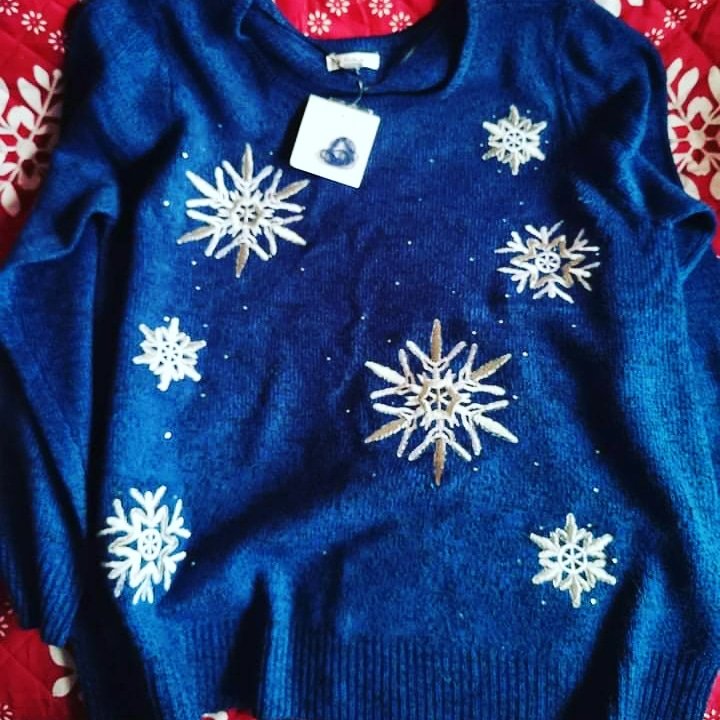 Lausolve's tweet image. Ya a la venta ₡35000 cualquiera