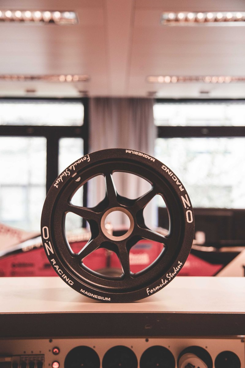 epflracingteam's tweet photo. New wheels for the new car. Going from 13’’ to 10’’ considerably reduces our unsprung weight and will also give us a faster acceleration; a 6.96kg loss overall. Even lighter home made wheels are in development right now ! Stay tuned. https://t.co/MLLbRwfqKd