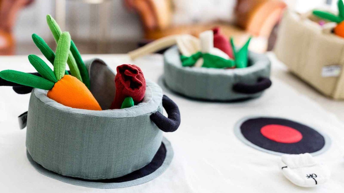 PebbleMagazine's tweet photo. Shop for #plasticfree kids toys with Weaving Hope - just one of the fabulous ethical traders on our ethical market today at #FutureFest2020
β¬οΈ
https://t.co/Kr0D2AnVs7 https://t.co/u3ZHxVk630