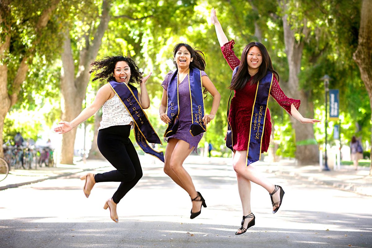 ucdavis's tweet image. Did you know that 42% of our undergrads are first generation students? We are proud to be home to thousands of first generation college students, grad students, staff, and 400 first gen faculty!  

Are you a first gen student, grad or faculty? Let us know! firstgen.ucdavis.edu