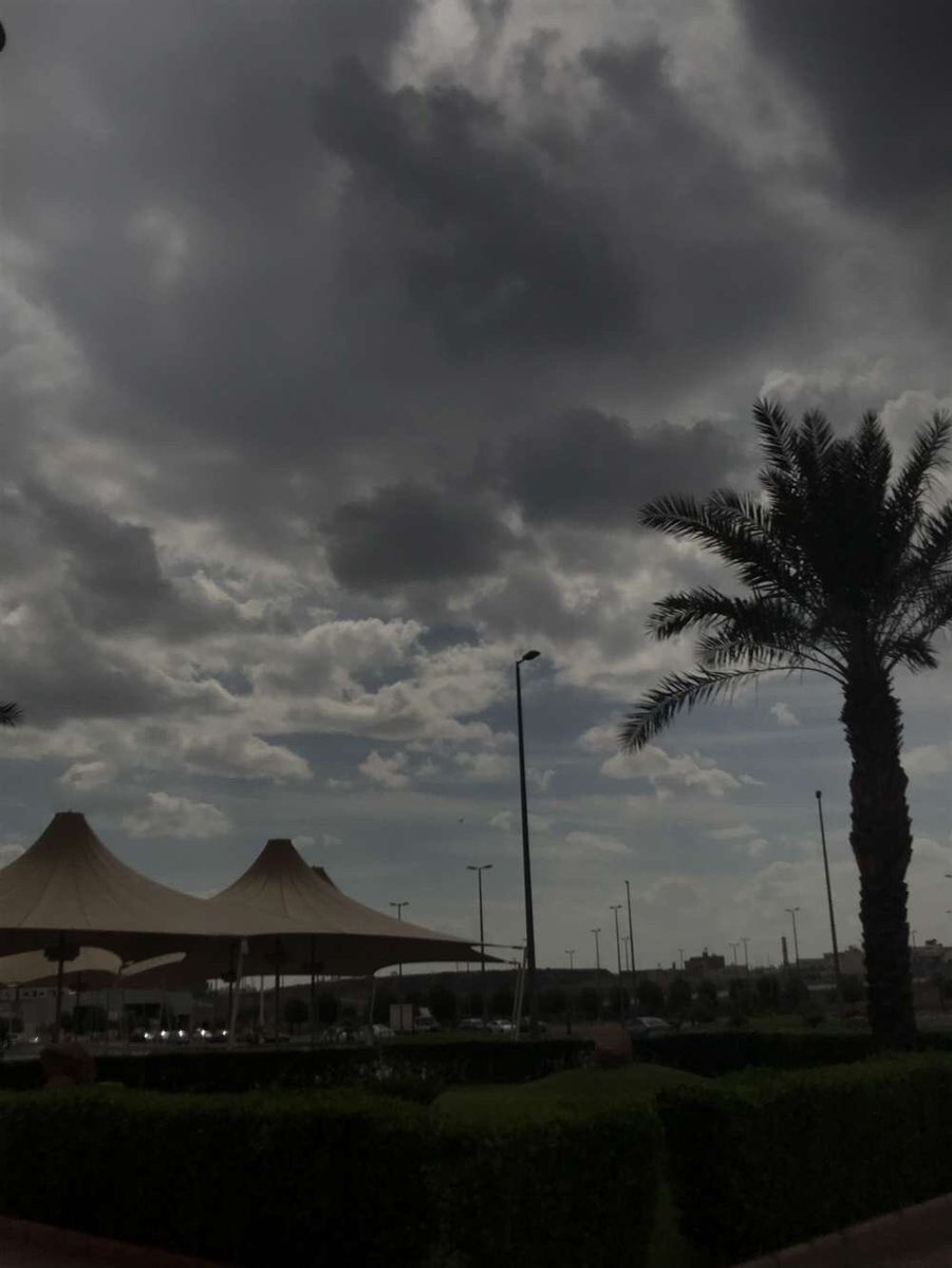 Lara41395349's tweet photo. @iiix5_r @i3xull حبيت اشاركك ..🤍🥺🥺 https://t.co/AMKAUrCZTW