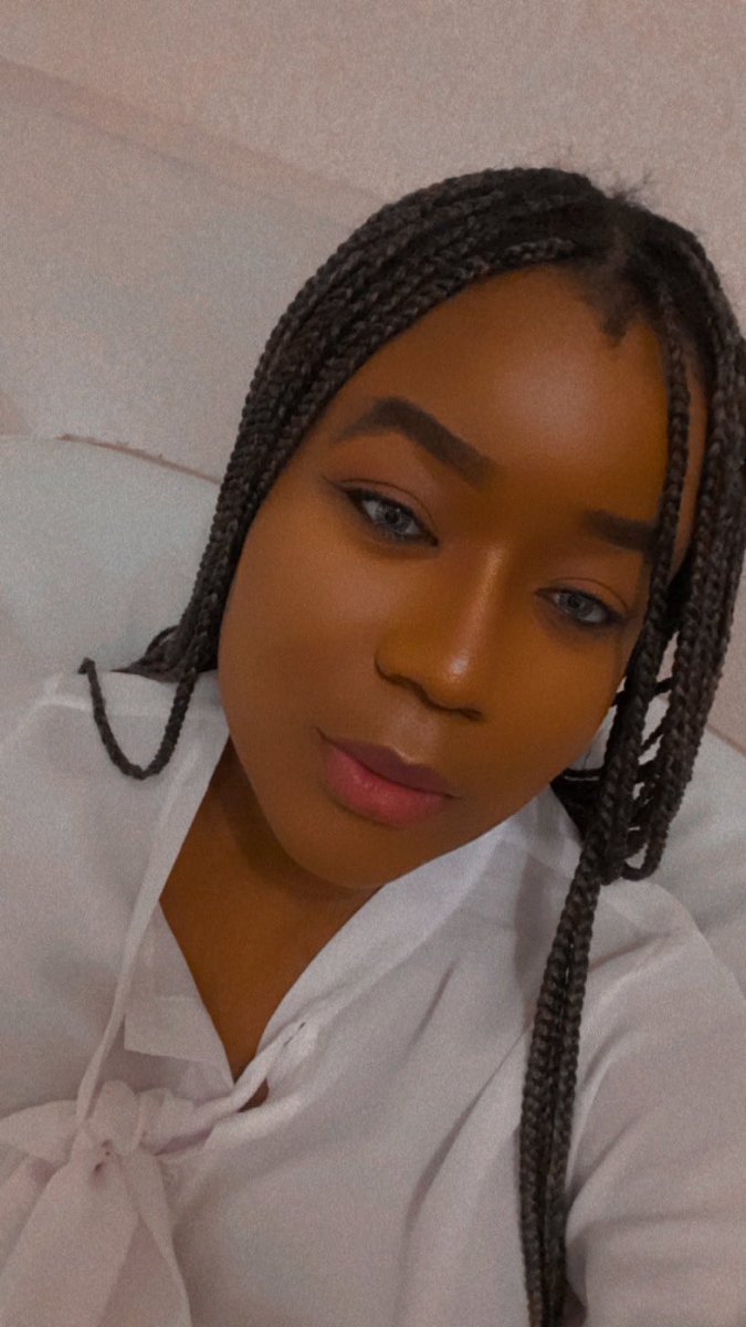 smilexxxxx1's tweet photo. Iβm an @fkabudu shorty all day!!!! #selfielikeFK #fkshorty I also love and Stan @Mochievous π₯°β€οΈ
Wahala for who no get wine glass πβ¨ https://t.co/hLf0swW4dR