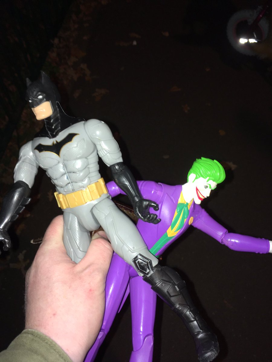 Walk_Upright's tweet photo. Found some Batman and robin toys in the playground at markfield park, south Tottenham. If they’re yours I’ve left them with the cafe https://t.co/AypekEUk35
